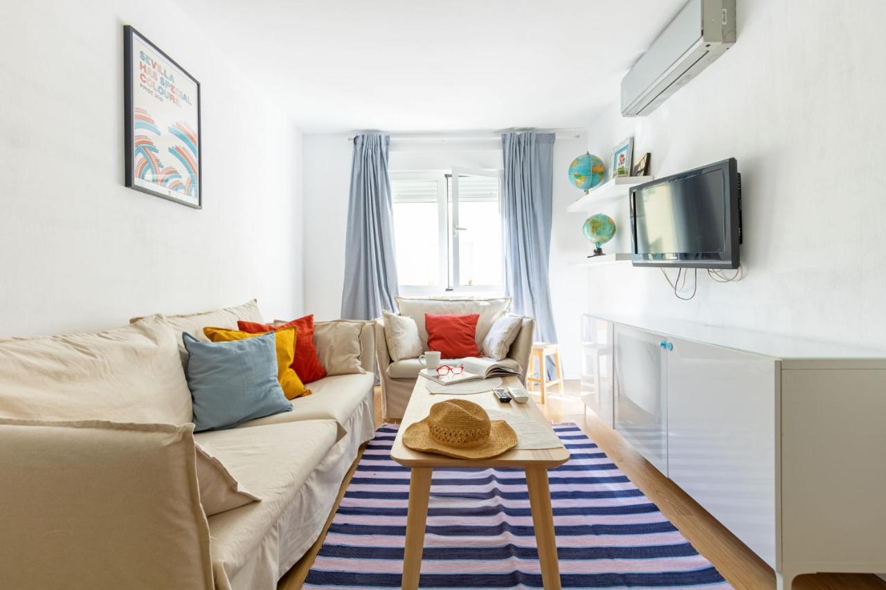 Colours Apartment And Garage Historical Center 4 Pax Sevilla Eksteriør bilde