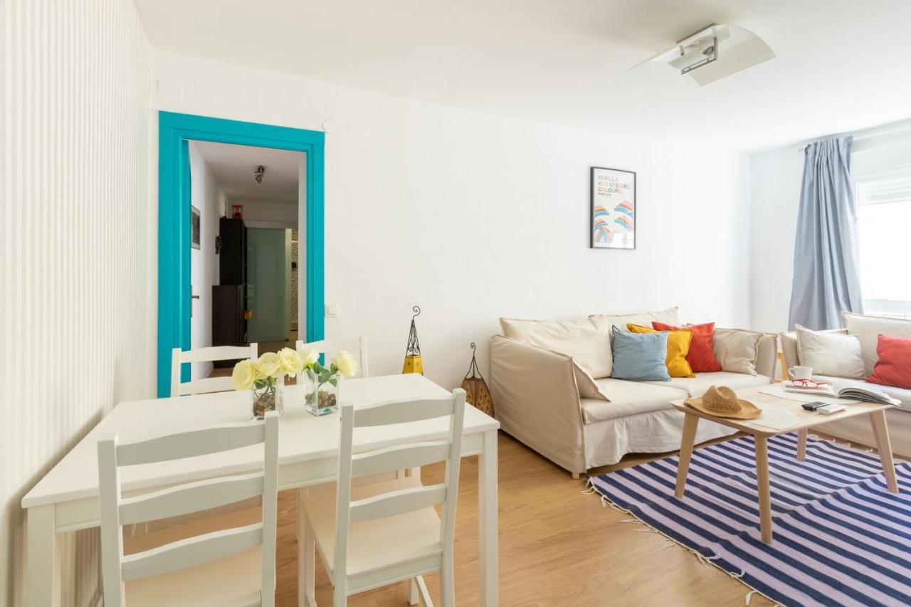 Colours Apartment And Garage Historical Center 4 Pax Sevilla Eksteriør bilde