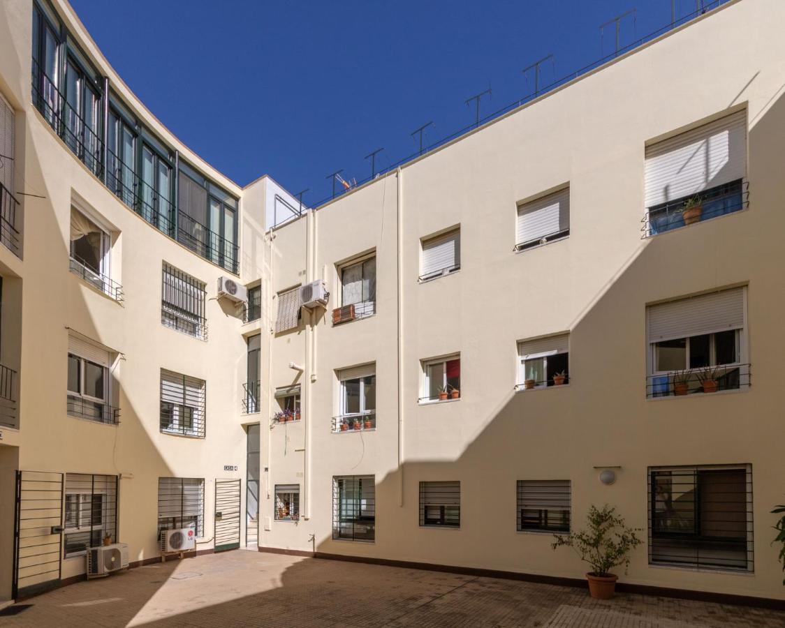 Colours Apartment And Garage Historical Center 4 Pax Sevilla Eksteriør bilde